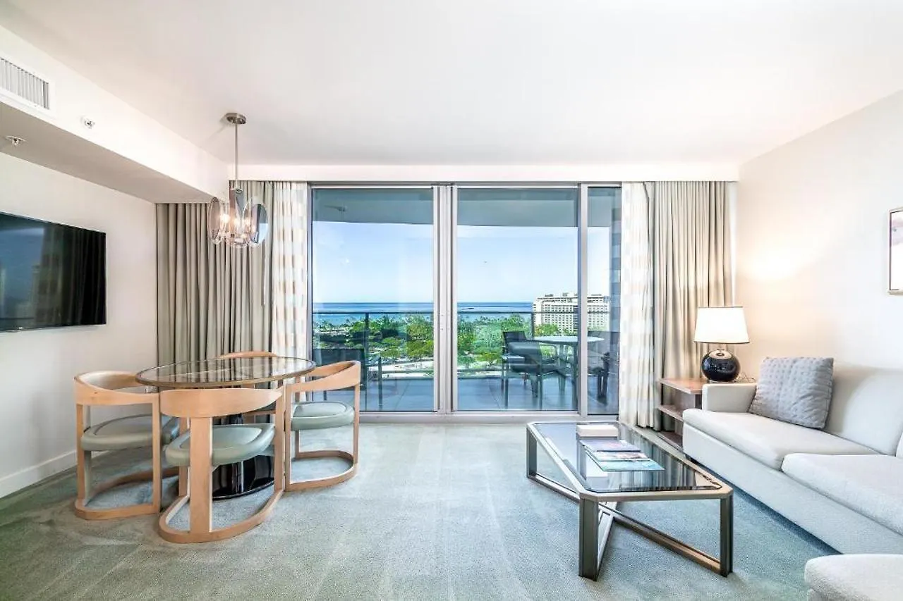 Real Select At The Ritz Carlton Residences, Waikiki Beach Oahu Hotel