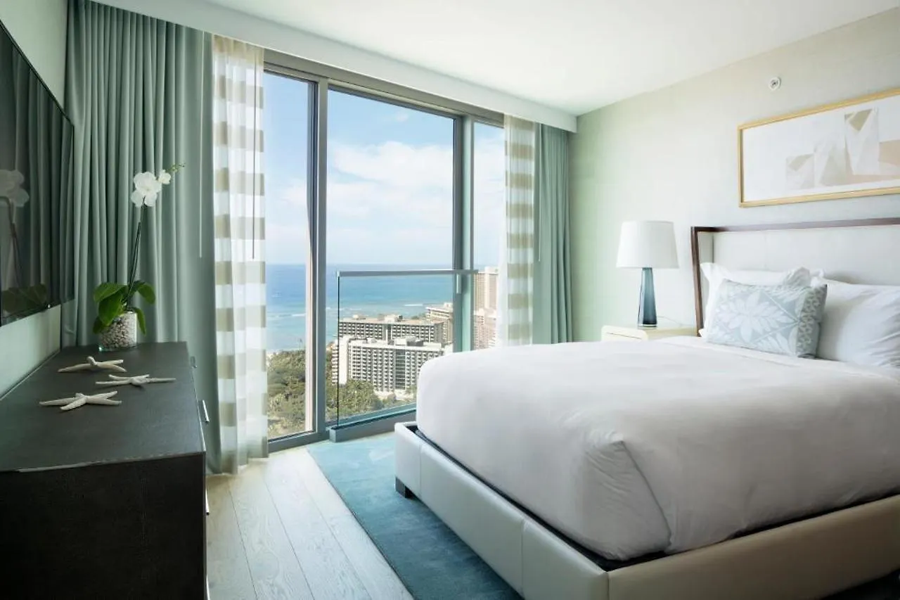 Real Select At The Ritz Carlton Residences, Waikiki Beach Oahu
